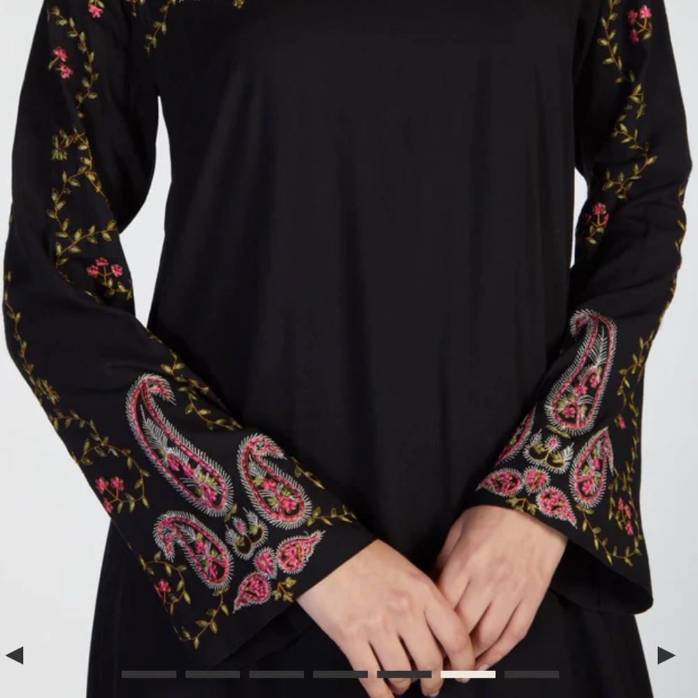 Black with pink and green ABAYA NEW with no tag